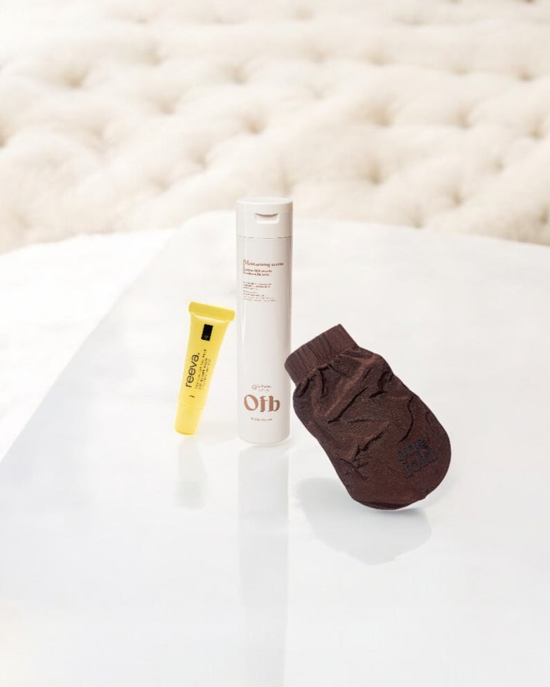 Guante + Crema Dermoaclatante + Lip Balm REEVA GRATIS